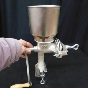 CORN GRINDER
