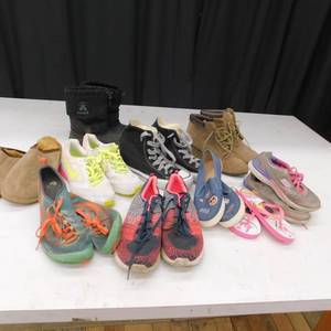 SIZE 11 WOMENS SHOES PLUS KIDS