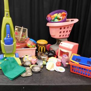 KIDS KITCHEN ITEMS