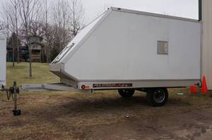 lot 15 image: 2010 Aluma Snowmobile Trailer