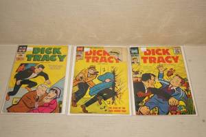 lot 29 image: Dick Tracy Comics