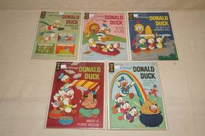 lot 44 image: Walt Disney Donald Duck Comics