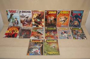 lot 124 image: Dark Horse Comics - Star Wars, Madman