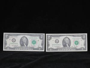 lot 28 image: 2 2013 $2 Bills