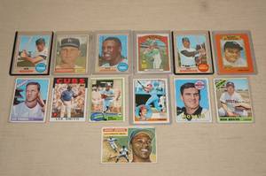 lot 66 image: Baseball Cards - Drysdale, Allison