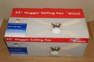 lot 112 image: 42 Hugger Ceiling Fan