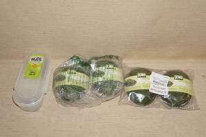 lot 160 image: Food Storage Containers
