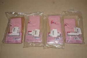 lot 142 image: NEW Caresox Maternity Socks - Small