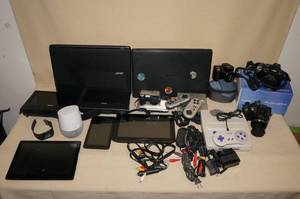 lot 190 image: Broken Electronics