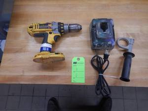 Dewalt 18v Drill, Handle and Charger - In Working Condition