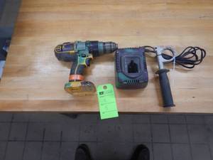 Dewalt 18v Drill, Handle and Charger - Working Condition