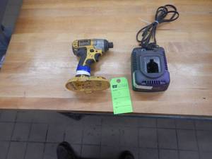 Dewalt 18v 14 Impact and Charger - In Working Condition