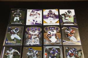 Adrian Peterson Football Card Lot  16 Different Cards