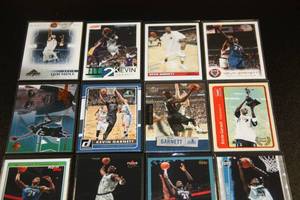 Kevin Garnett Basketball Card Lot  16 Different Cards