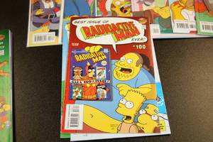 Simpsons Comic Book Lot  17 Books