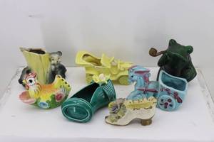 lot 6 image: Vintage Pottery