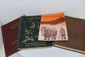 lot 9 image: Douglas County Pictorial Atlas, Album of the Ages & Historical Society Book. Brown County Atlas