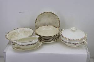 lot 20 image: Pope-Gosser Rhapsody Set