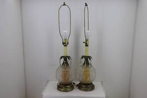 lot 64 image: (2) Old Lamps