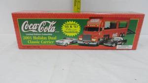 lot 20 image: Coca-Cola 2001 Holiday Dual Classic Carrier