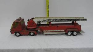 lot 33 image: Vintage Tin Nylint Aerial Hook-N-Ladder
