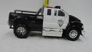 lot 44 image: Tonka Truck Police