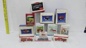 lot 80 image: Hallmark Keepsakes Ornaments