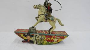 lot 92 image: Tin Toy Windup