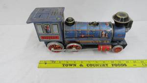 lot 95 image: Tin Train Battery Powered