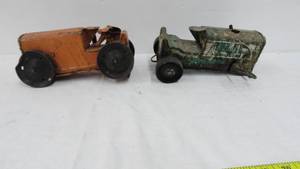 lot 96 image: Tin Windup Toys Marx