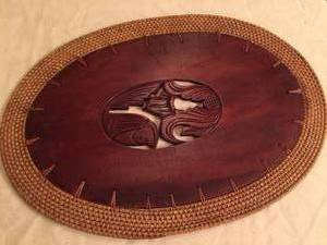lot 80 image: Ten Wooden and Wicker Placemats