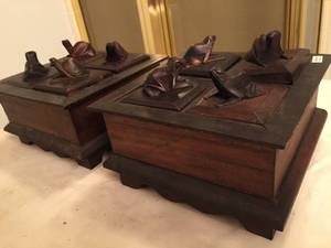lot 120 image: Two Ornate Wooden Storage PiecesTrinket Boxes w  Frog  & Turtle Lids