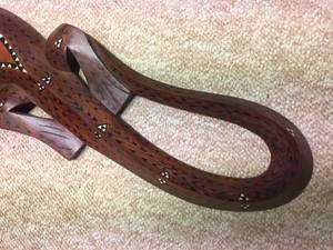 lot 146 image: Large Carved Lizard