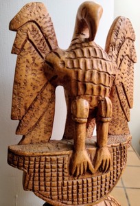 lot 12 image: Unique Wood Carving- Totem Pole Style