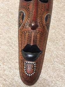lot 189 image: Large Ornate Wall Mask