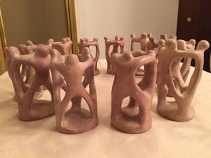 lot 218 image: 12 Stone CarvingsFamily Sculptures Made In Kenya