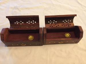 lot 241 image: 12 Wooden Incense Burners