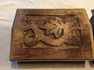 lot 242 image: 4 Trinket Boxes