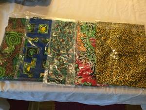lot 255 image: 5 Dresses New in the Package Size XL in Assorted Patterns