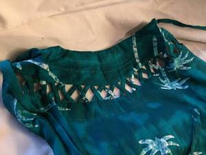 lot 259 image: Five Dresses Size XL