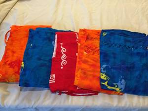 lot 260 image: Five Dresses Size XL