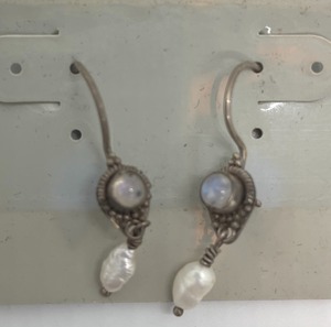 lot 323 image: 4 Pairs of Sterling Silver Dangle Earrings