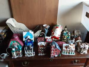 Lot Of Christmas Villages & Metal Sleigh Includes Tote