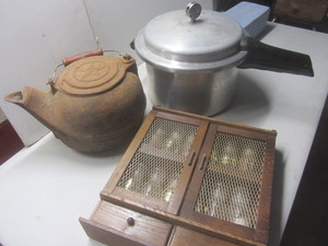 Cast Tea Kettle, Pressure Cooker