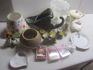 Antique Ceramics & Dcor