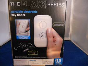 Key Finder includes 2 keytags and base, New in box