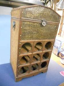 Wine Bottle Cabinet, Additional storage in top of chest
