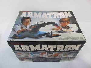 lot 89 image: Vintage Radio Shack ARMITRON Robot wOriginal Box