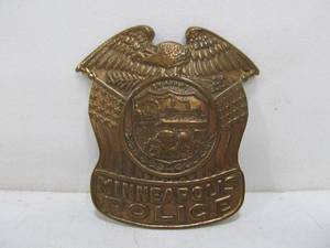 lot 111 image: Old Vintage Brass MINNEAPOLIS Police Badge