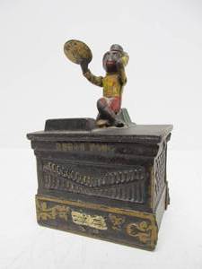 lot 206 image: Orig Antique 1880s Mechanical Cast Iron Organ Bank (AS IS)